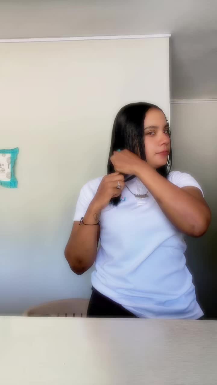 @Mart&iacute;nez 😌🖤