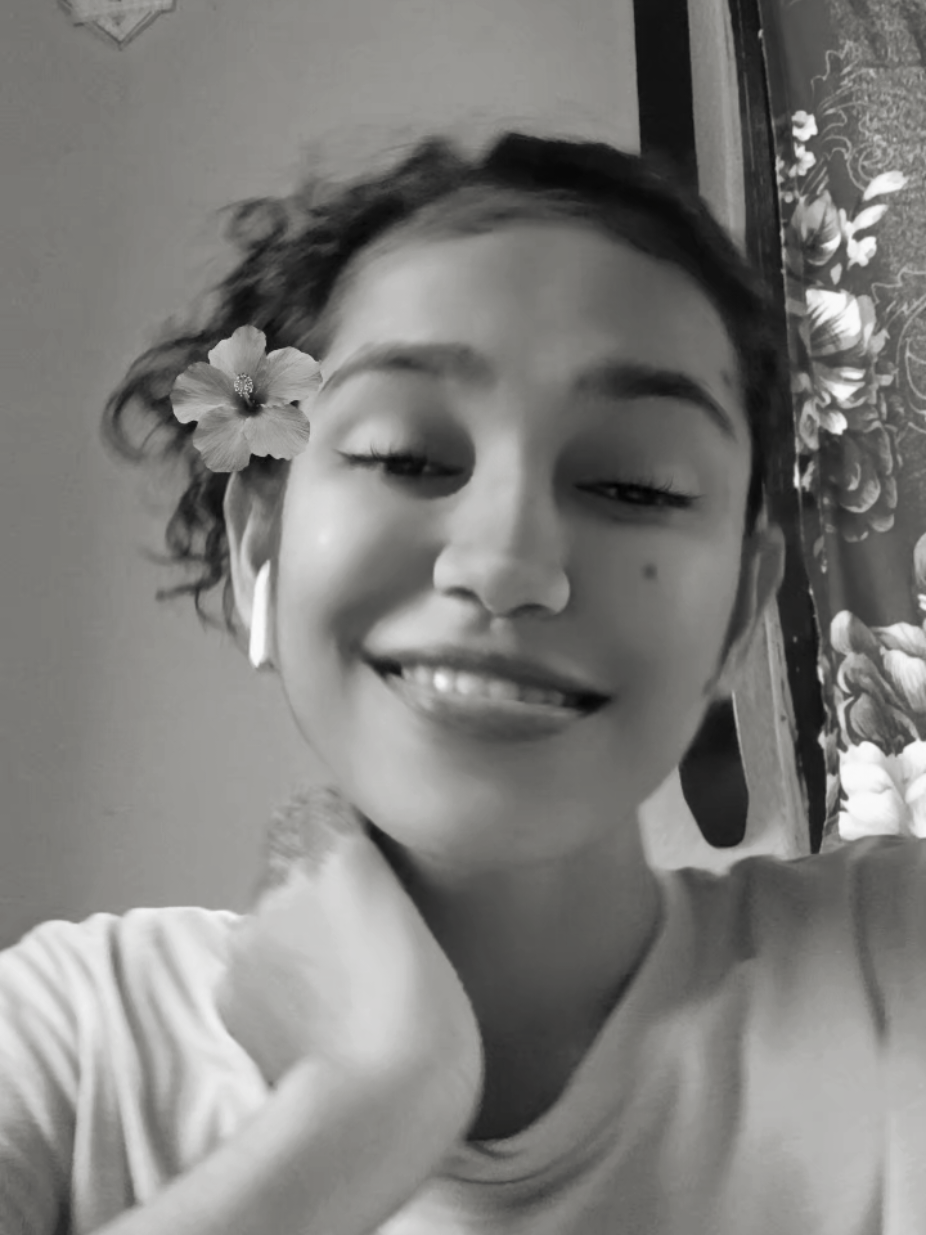 @Pooja 🖤