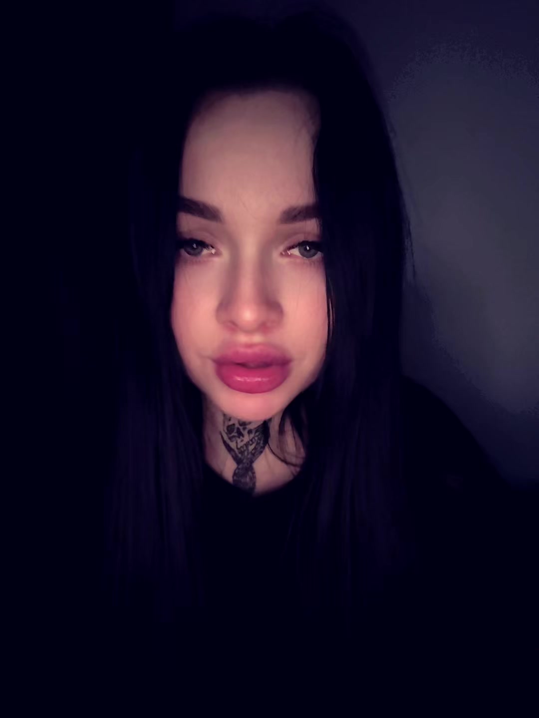 @Настенька 🍷✨