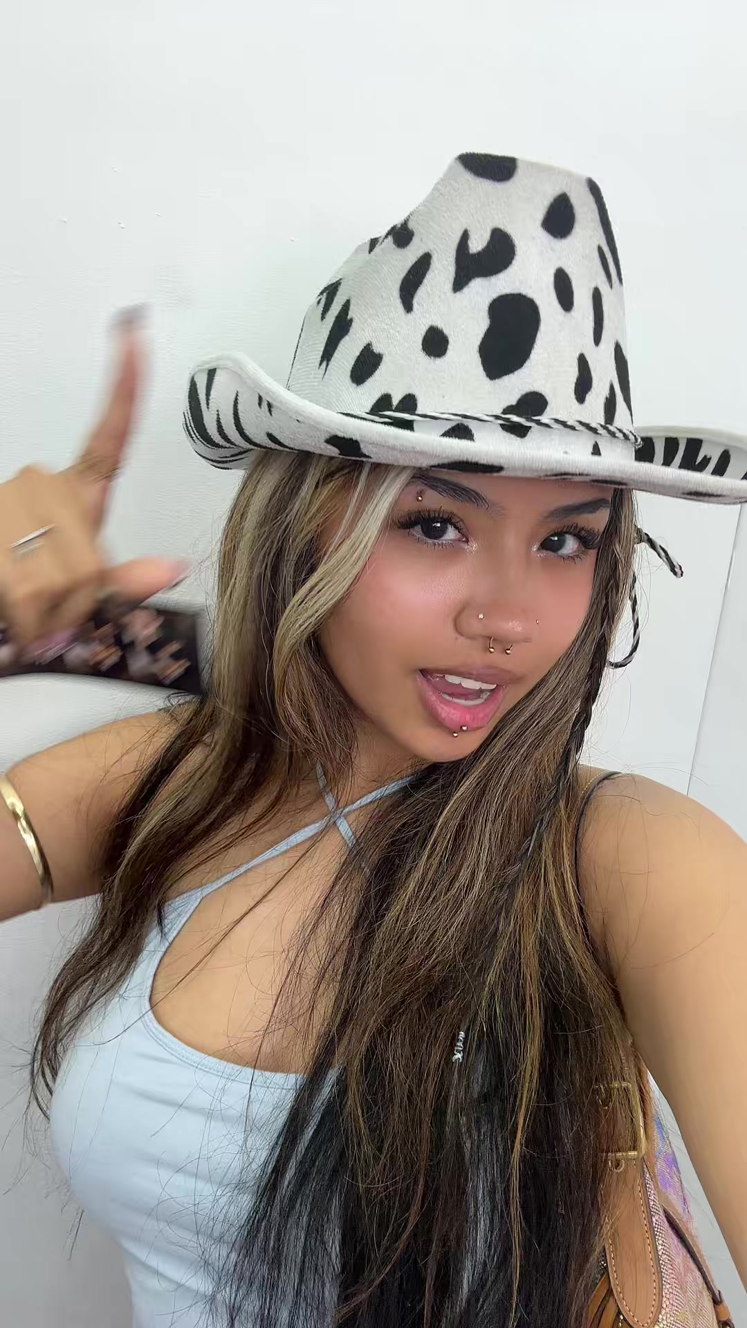 @selena ⨷