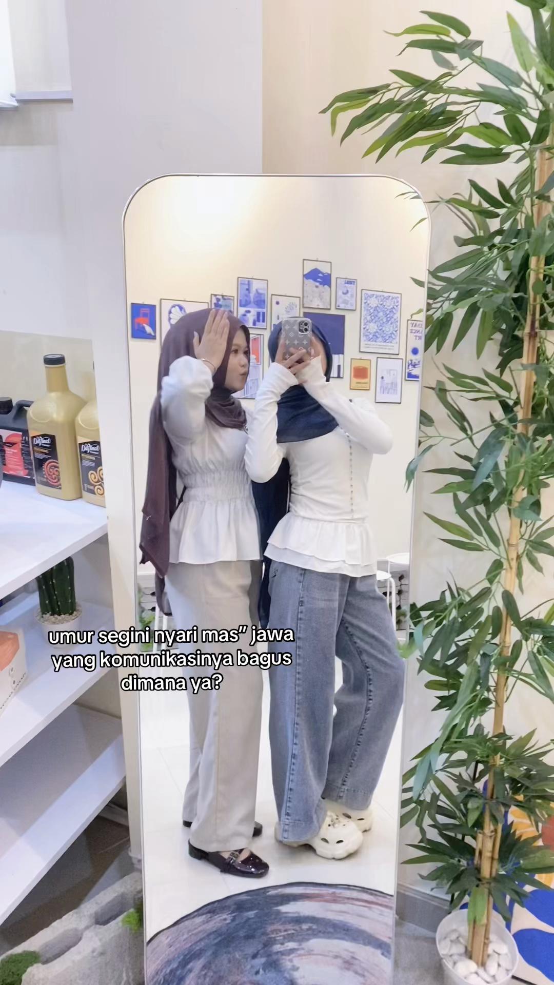 @destyputrii