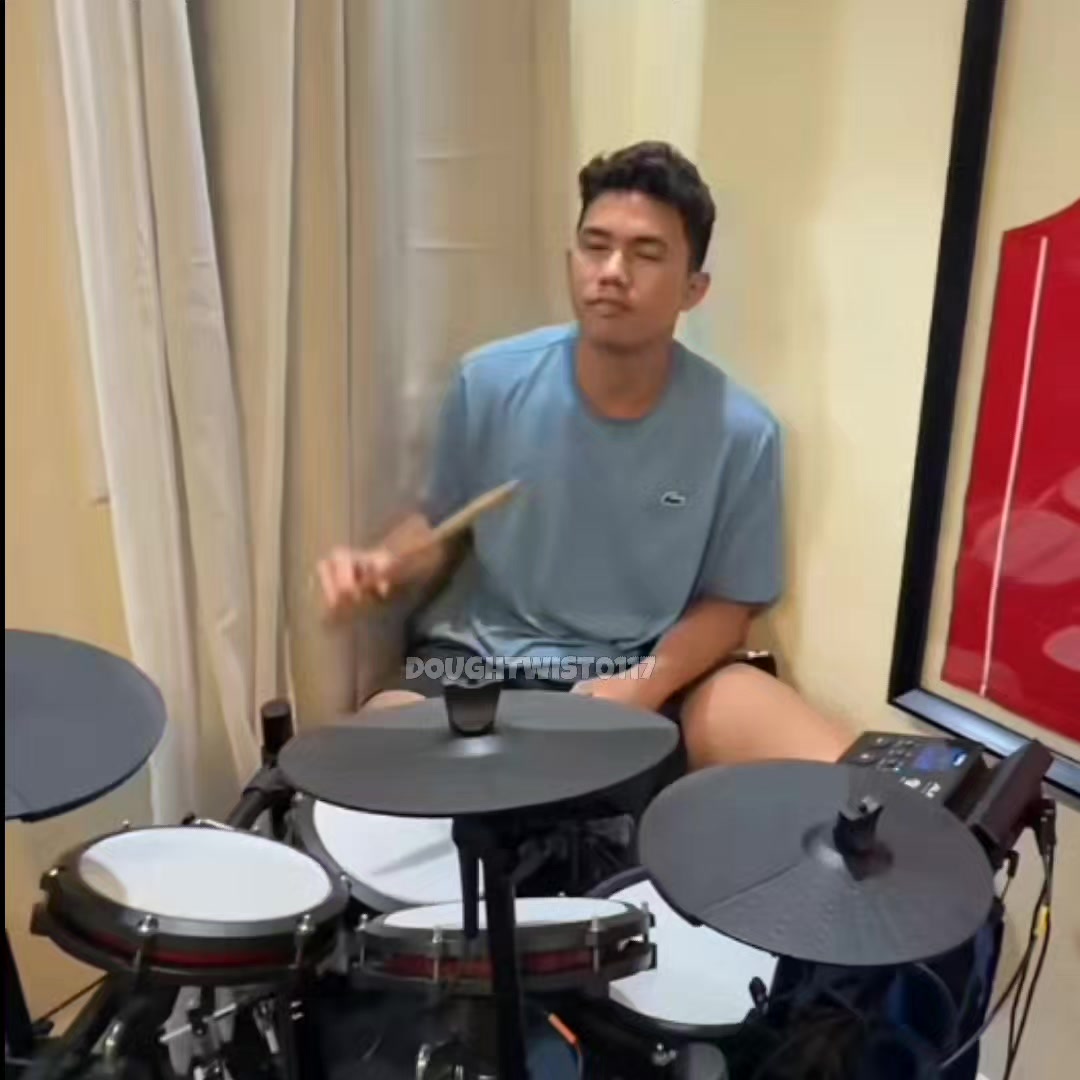 @HannahxOngfam 🔥