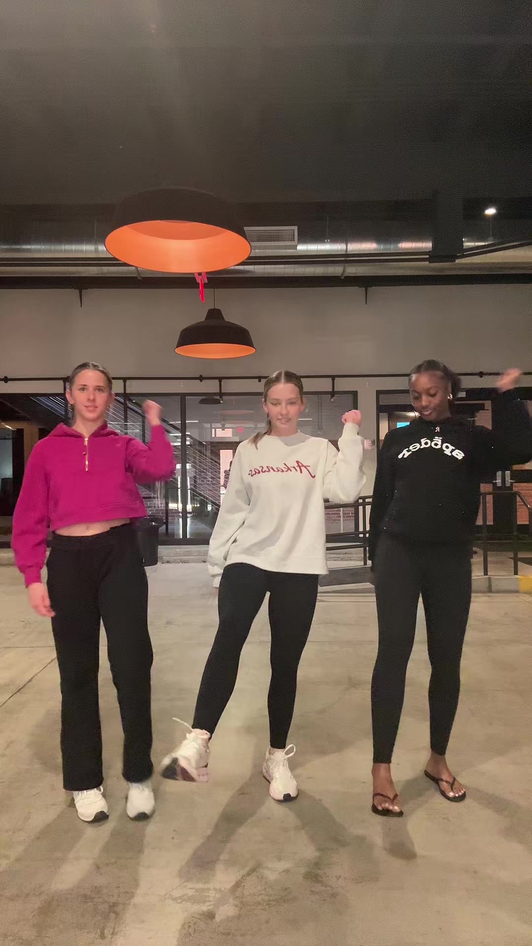 @Ella