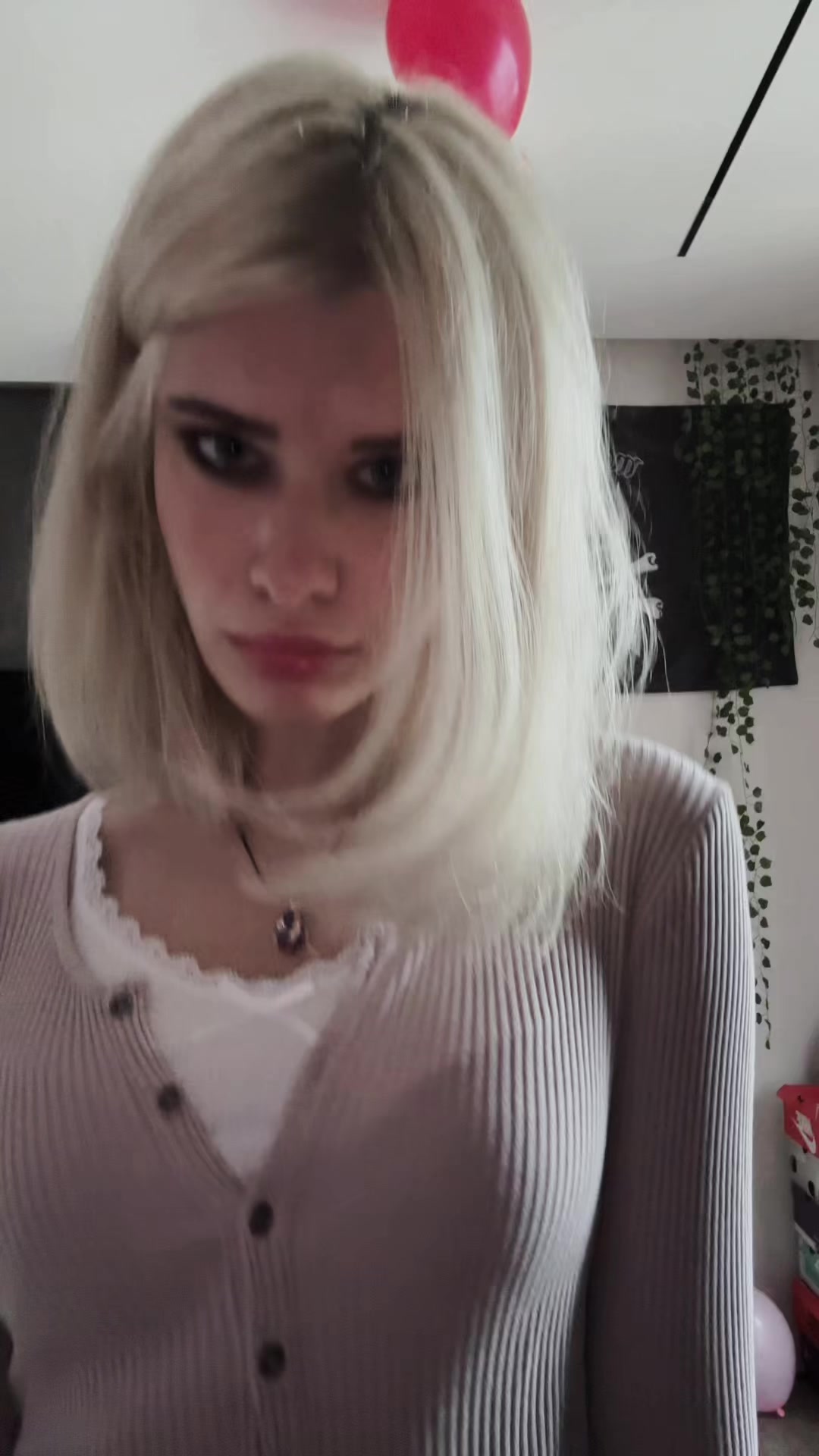 @Lina