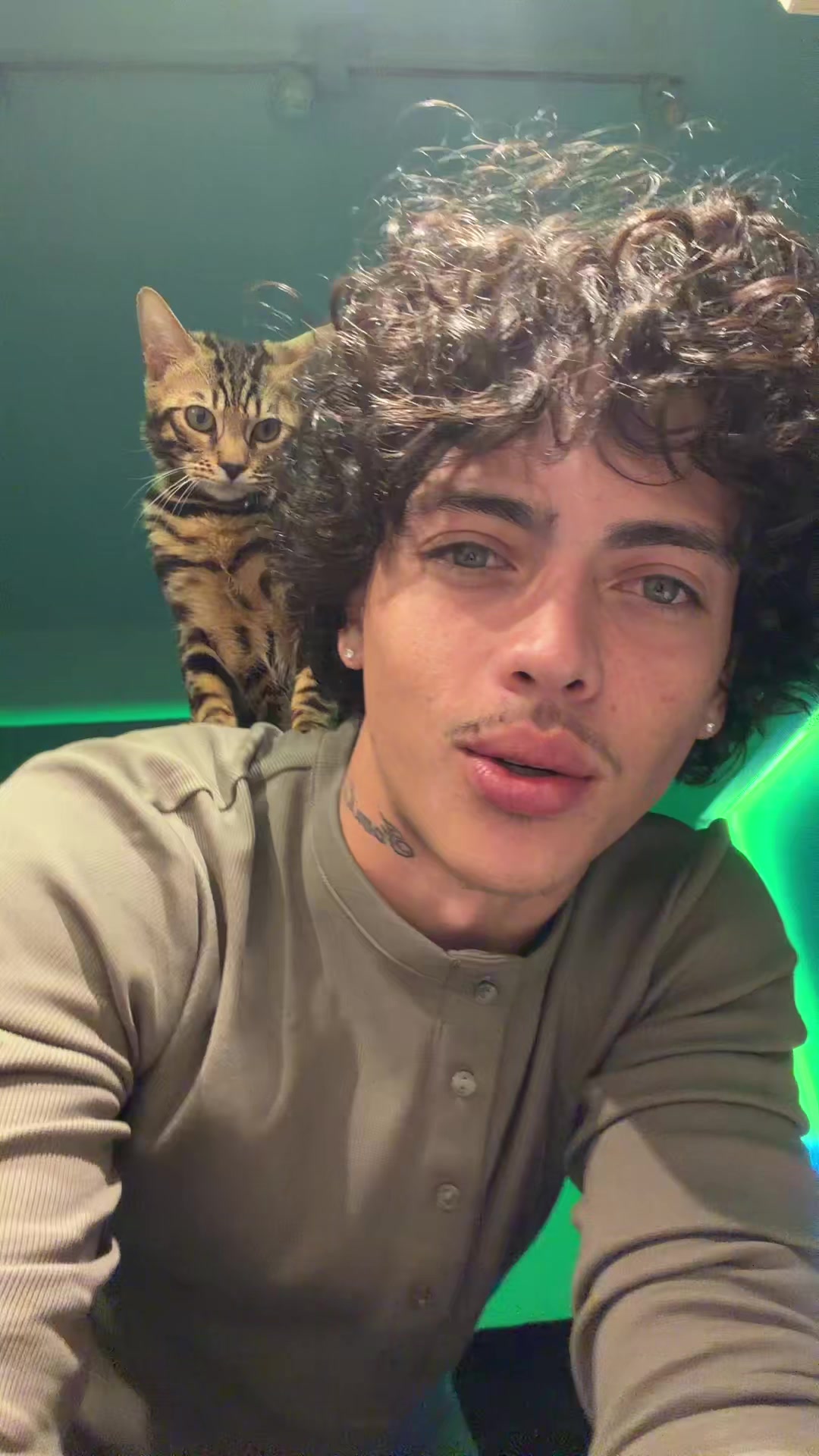 @Tiobandz