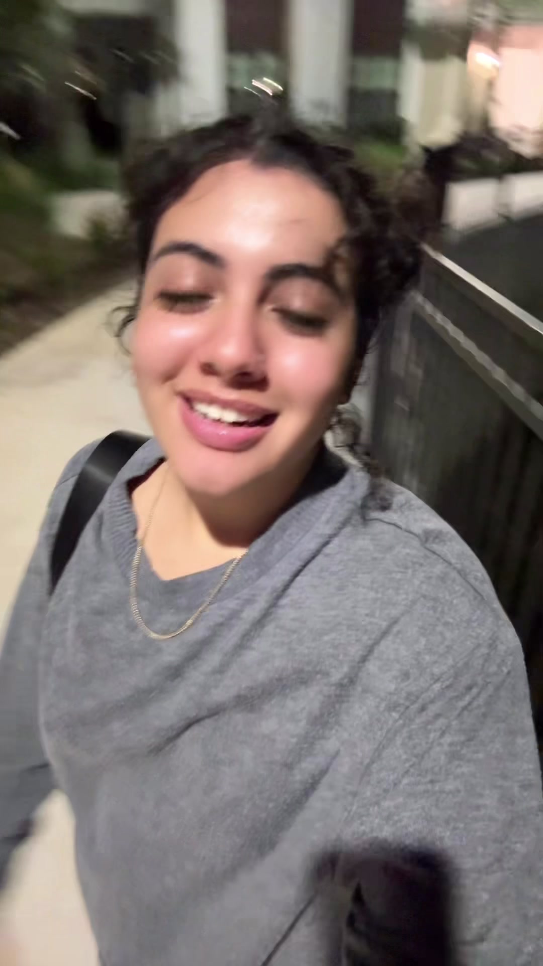 @sof&iacute;a
