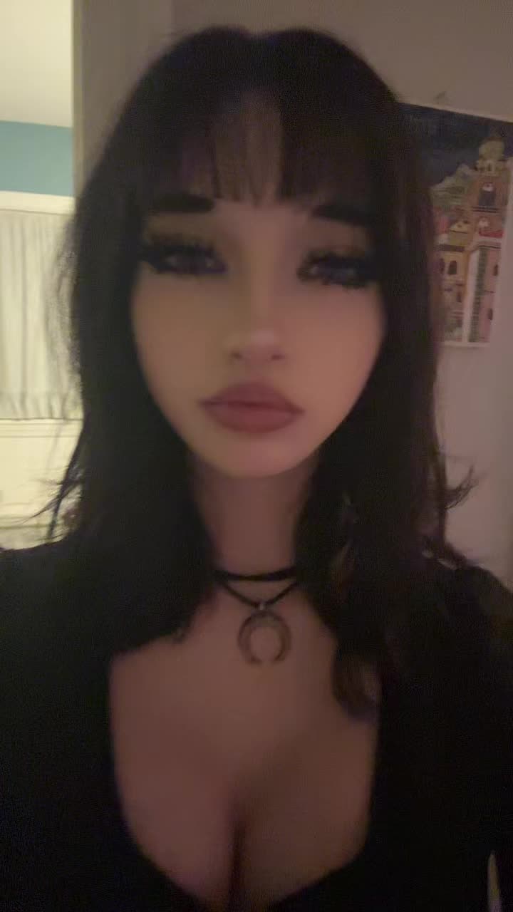 @zilla🦇🍁