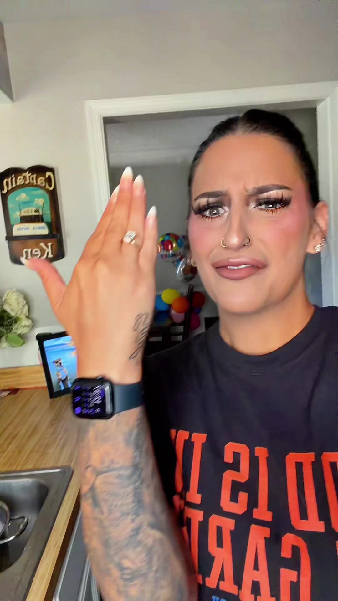 @hilariouslisa