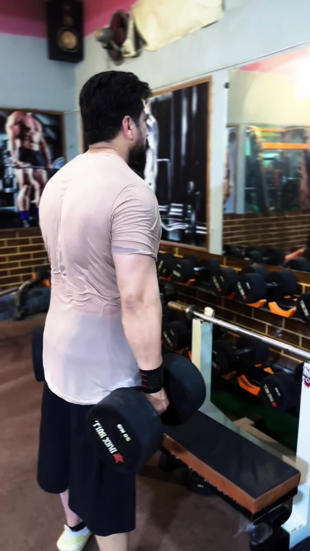 @Aneesdurrani_offical
