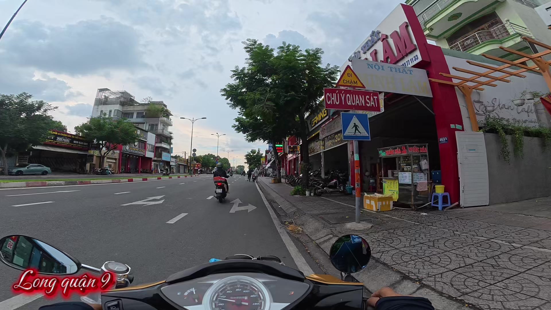 @Long Quận 9