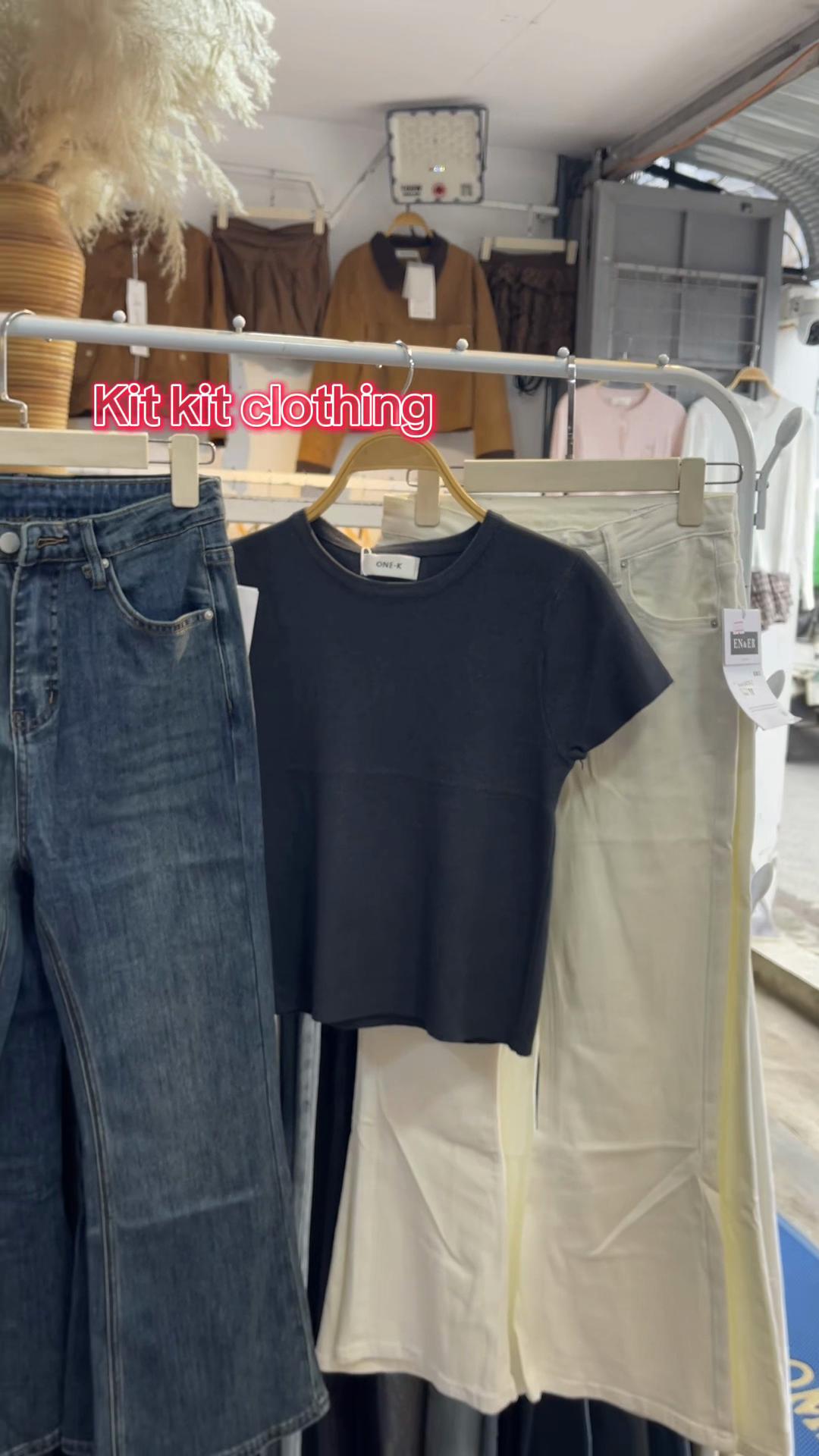 @Kit Kit Clothing(Tgi)