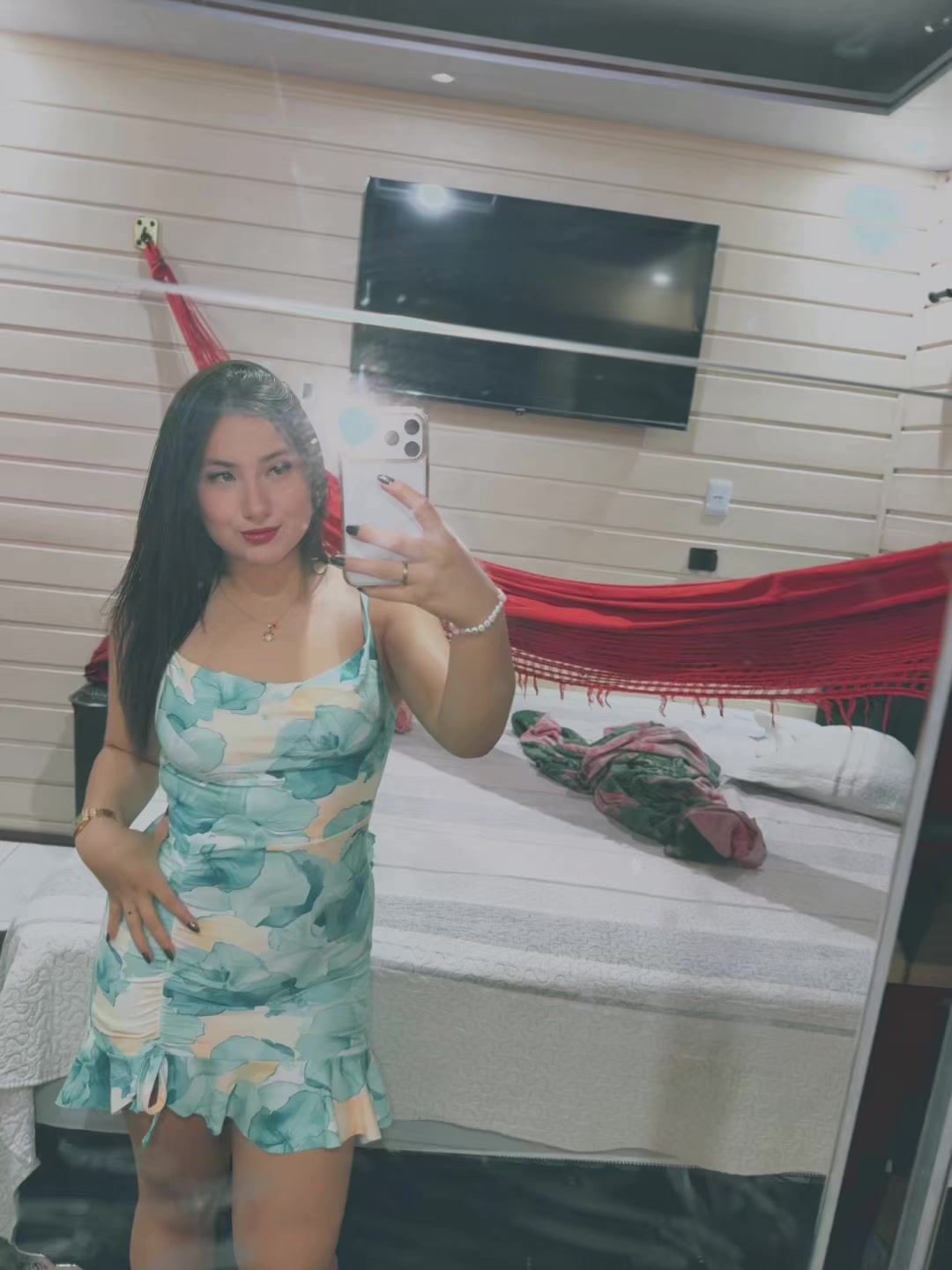 @Sindy Lorrana
