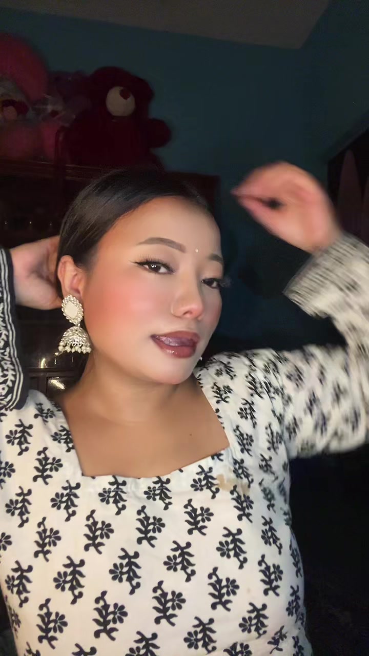 @गुराँस~ लिम्बु💙🫶