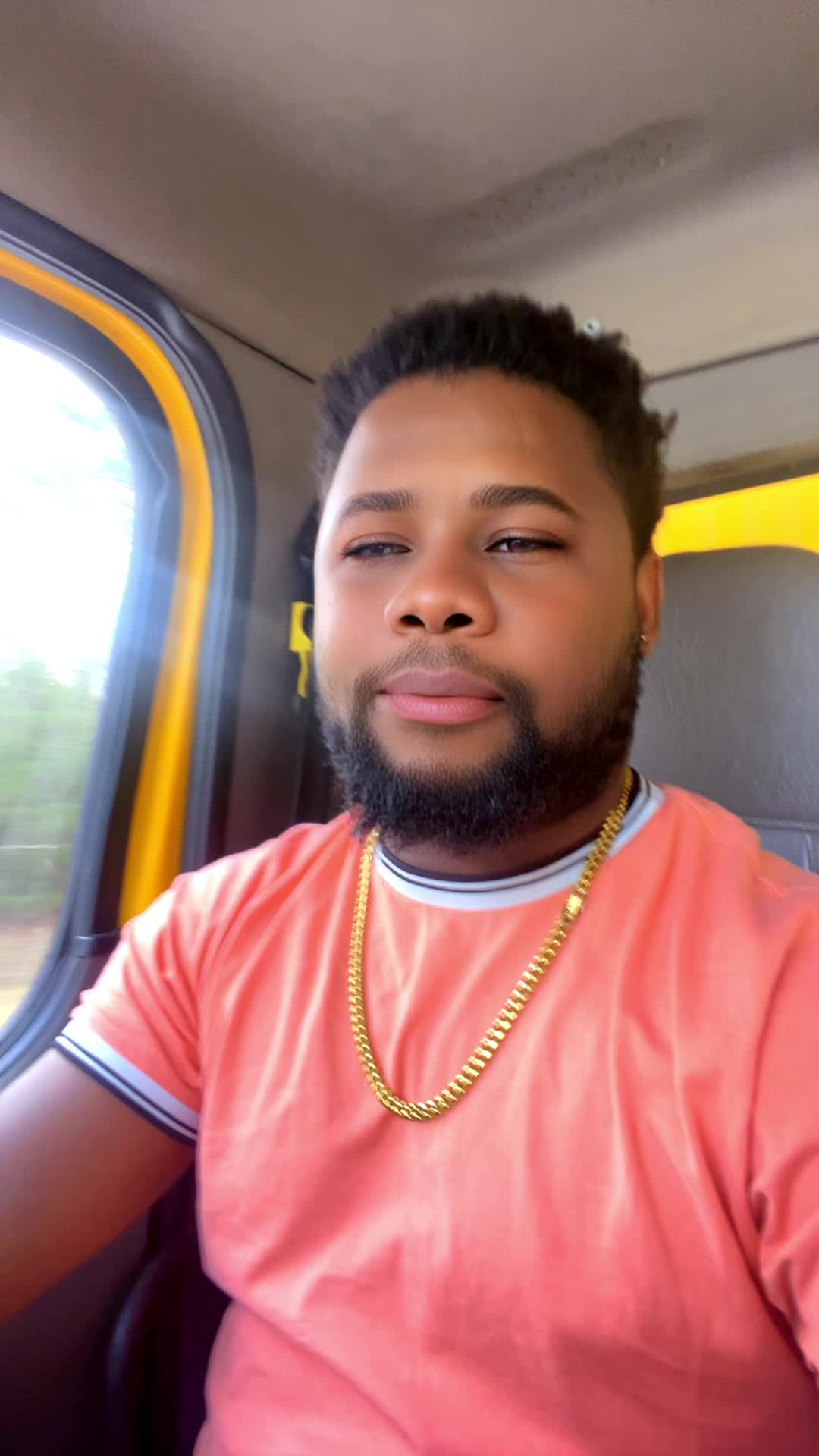 @Briky G🐊🦍💥🐝🩵🩵🐝🐝