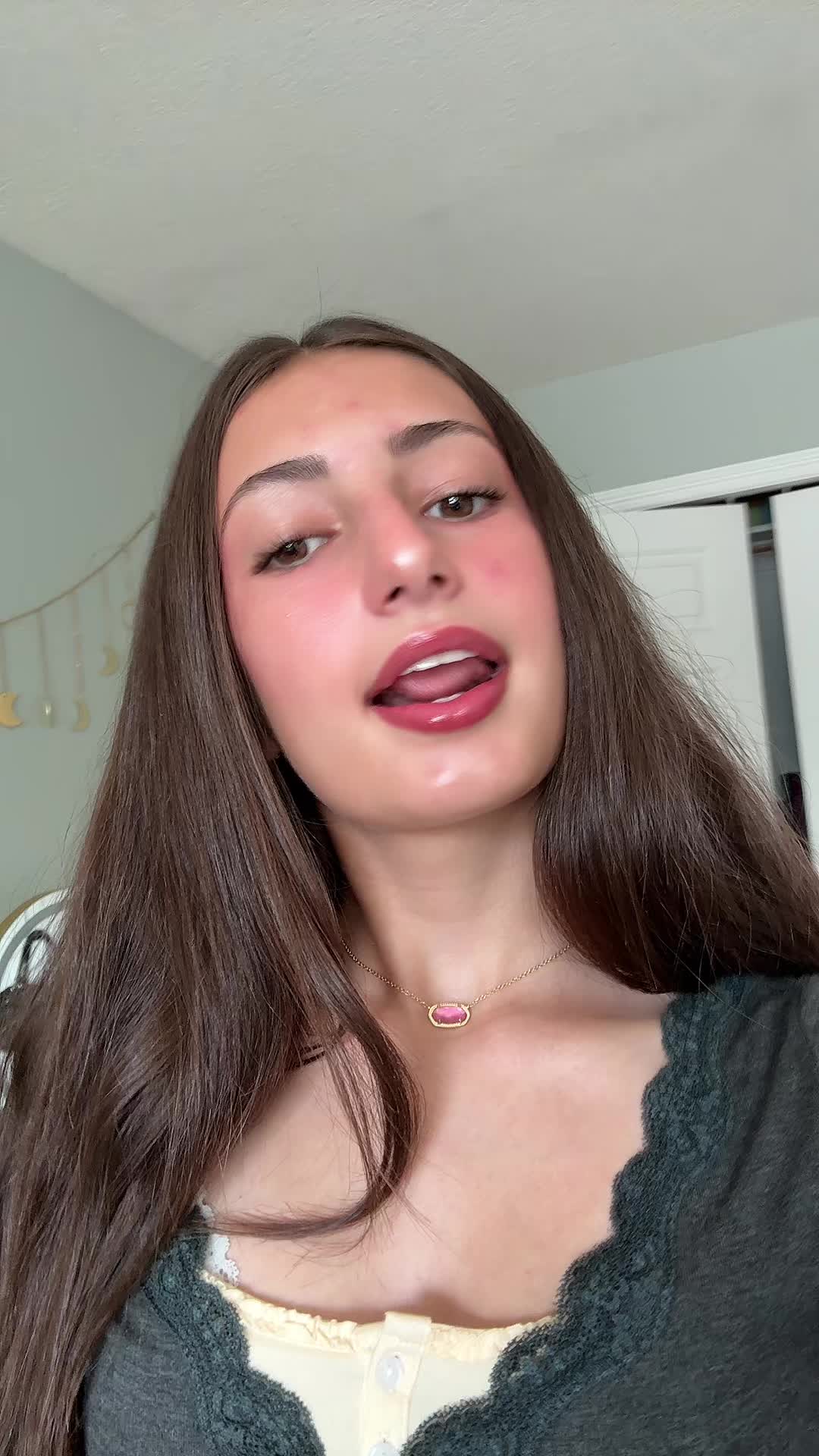 @lessussyheh