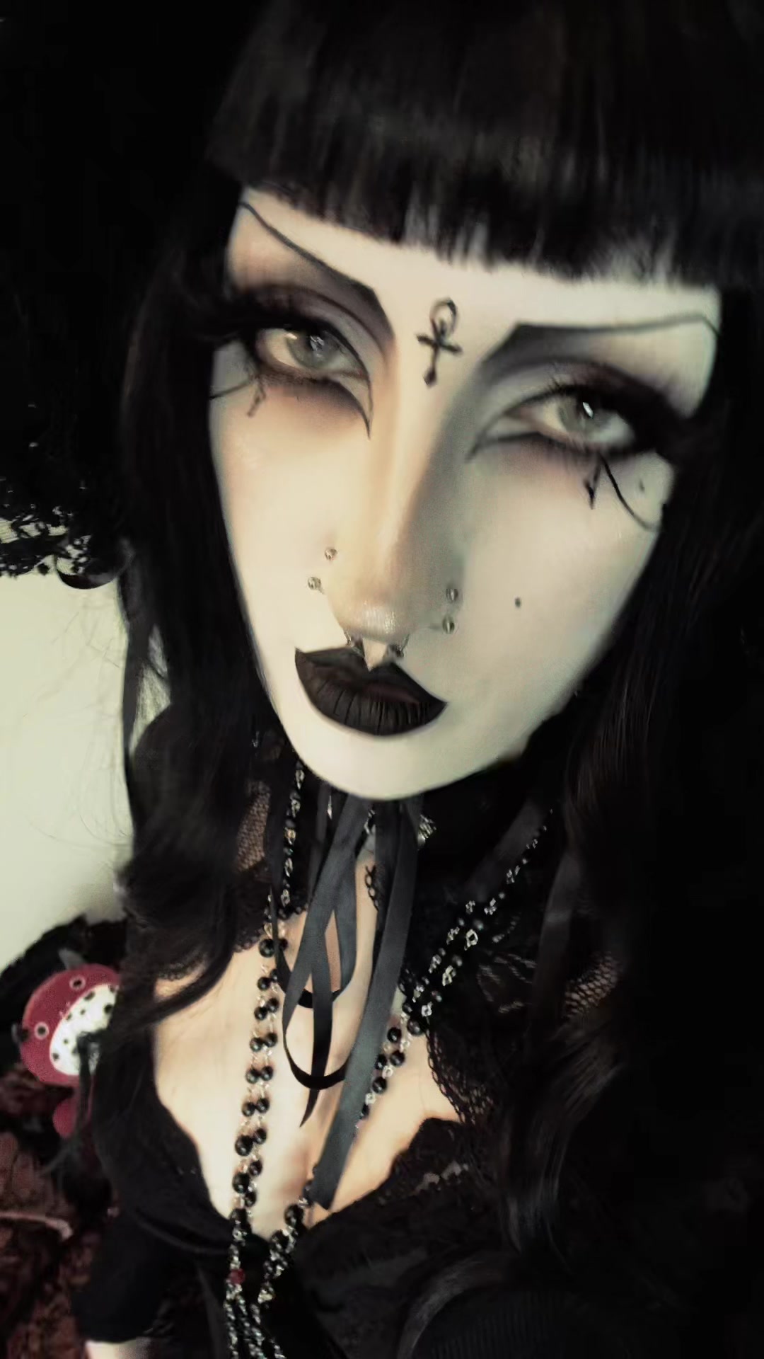 @𝔅𝔦𝒛 ☥🫀