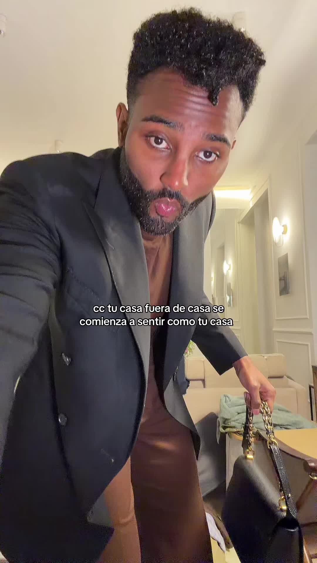 @Ro