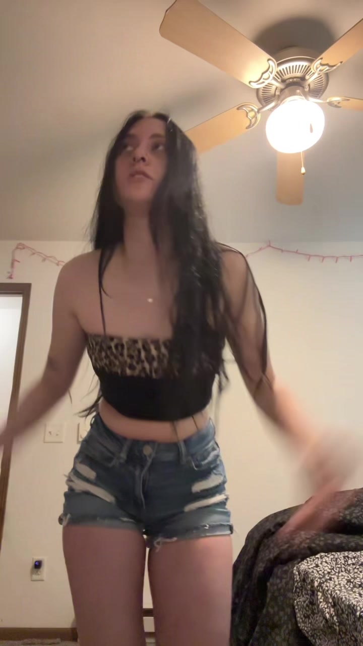 @hellokittyhotmama