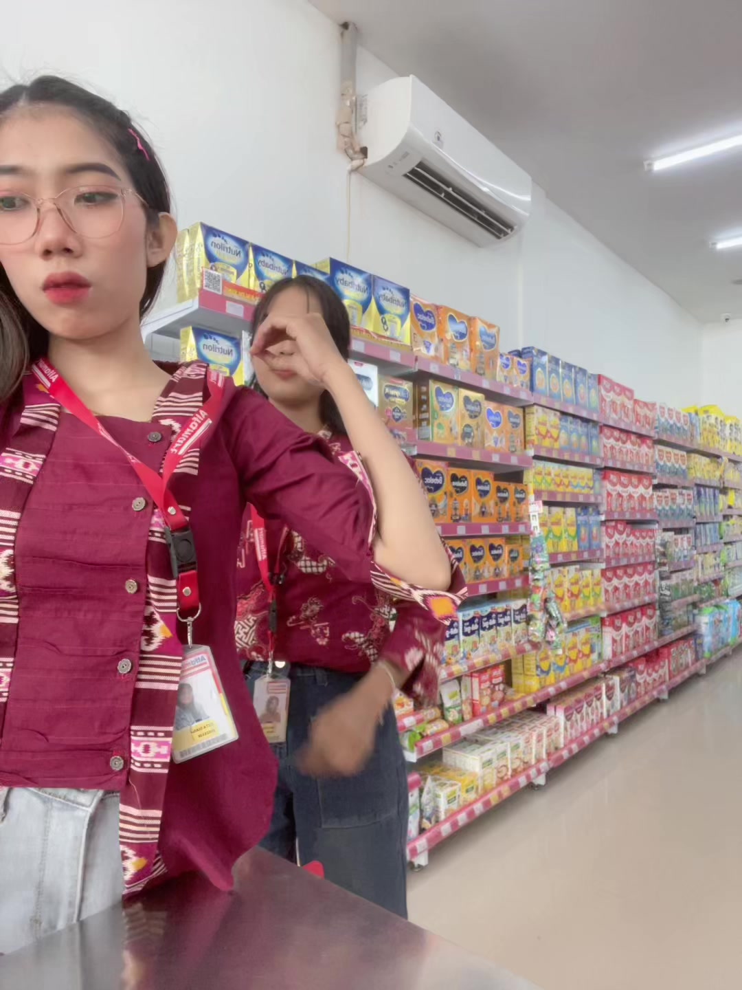 @iniflyy