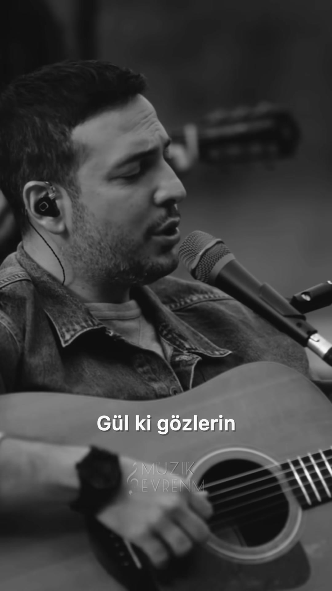 @M&uuml;zik Evrenim
