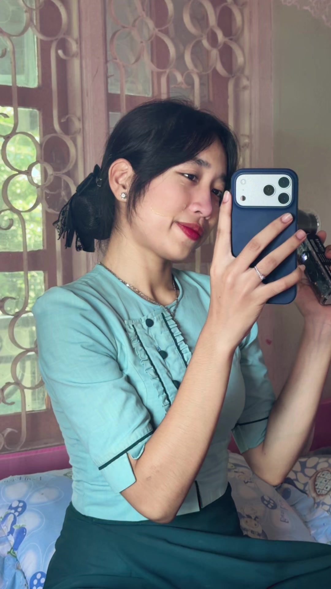 @𝐊𝐡𝐢𝐧 𝐇𝐧𝐢𝐧 𝐓𝐡𝐚𝐧𝐭
