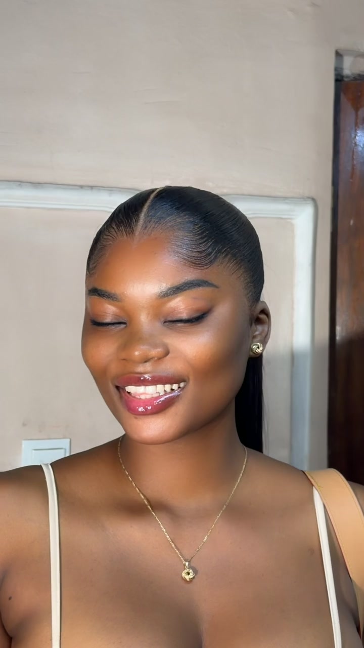@Précieuse coiffure OFFICIELLE
