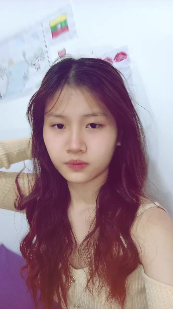 @Xīnyí˖ᥫ᭡.་༘࿐