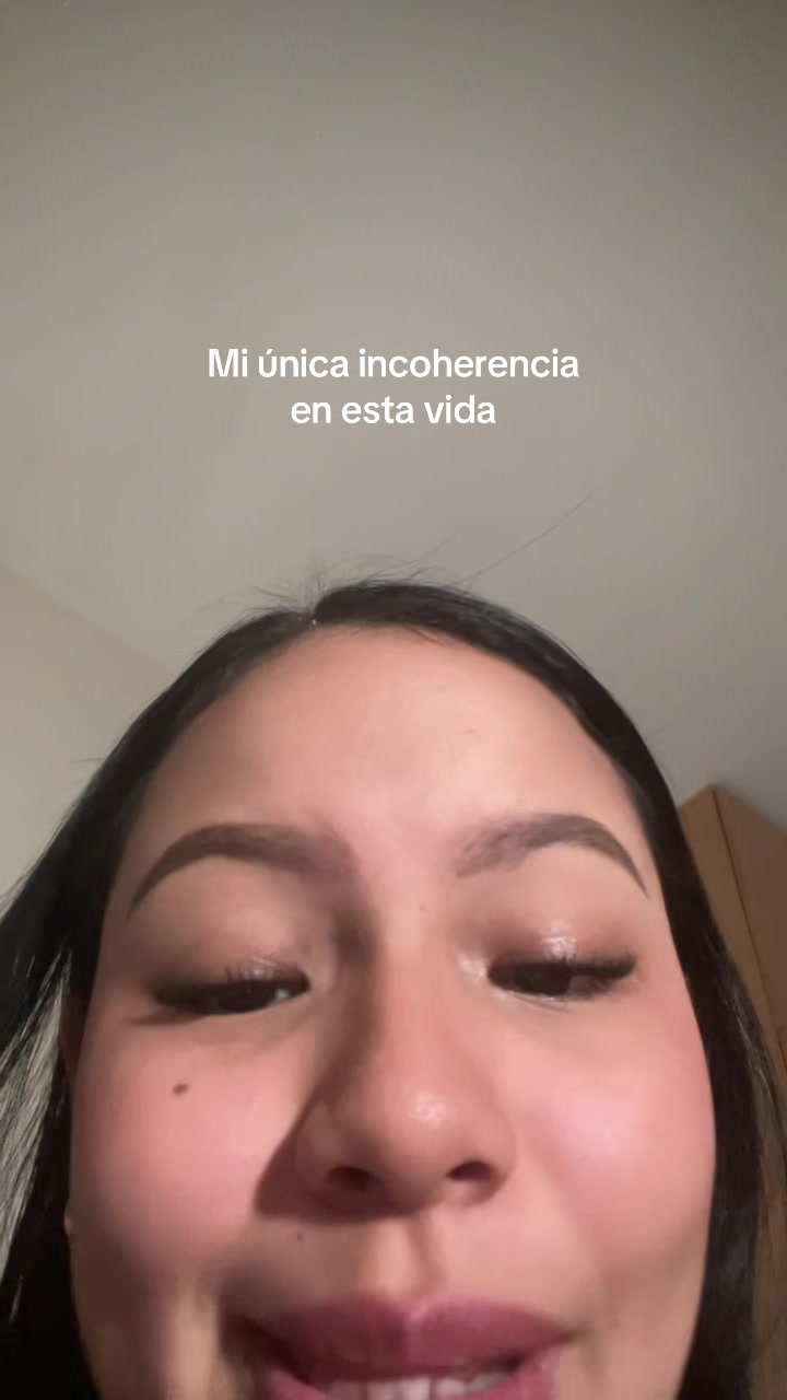 @Nayeli&reg;
