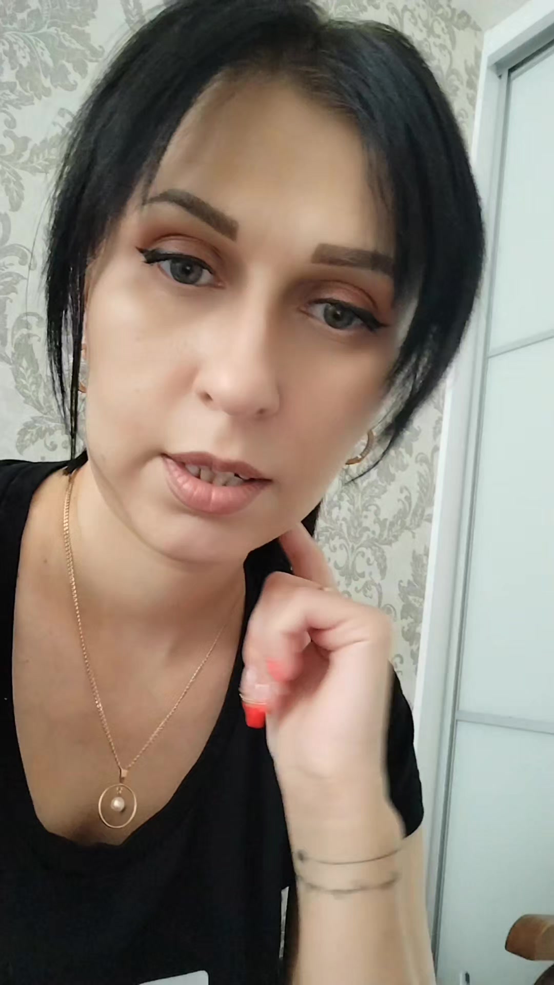 @Tina