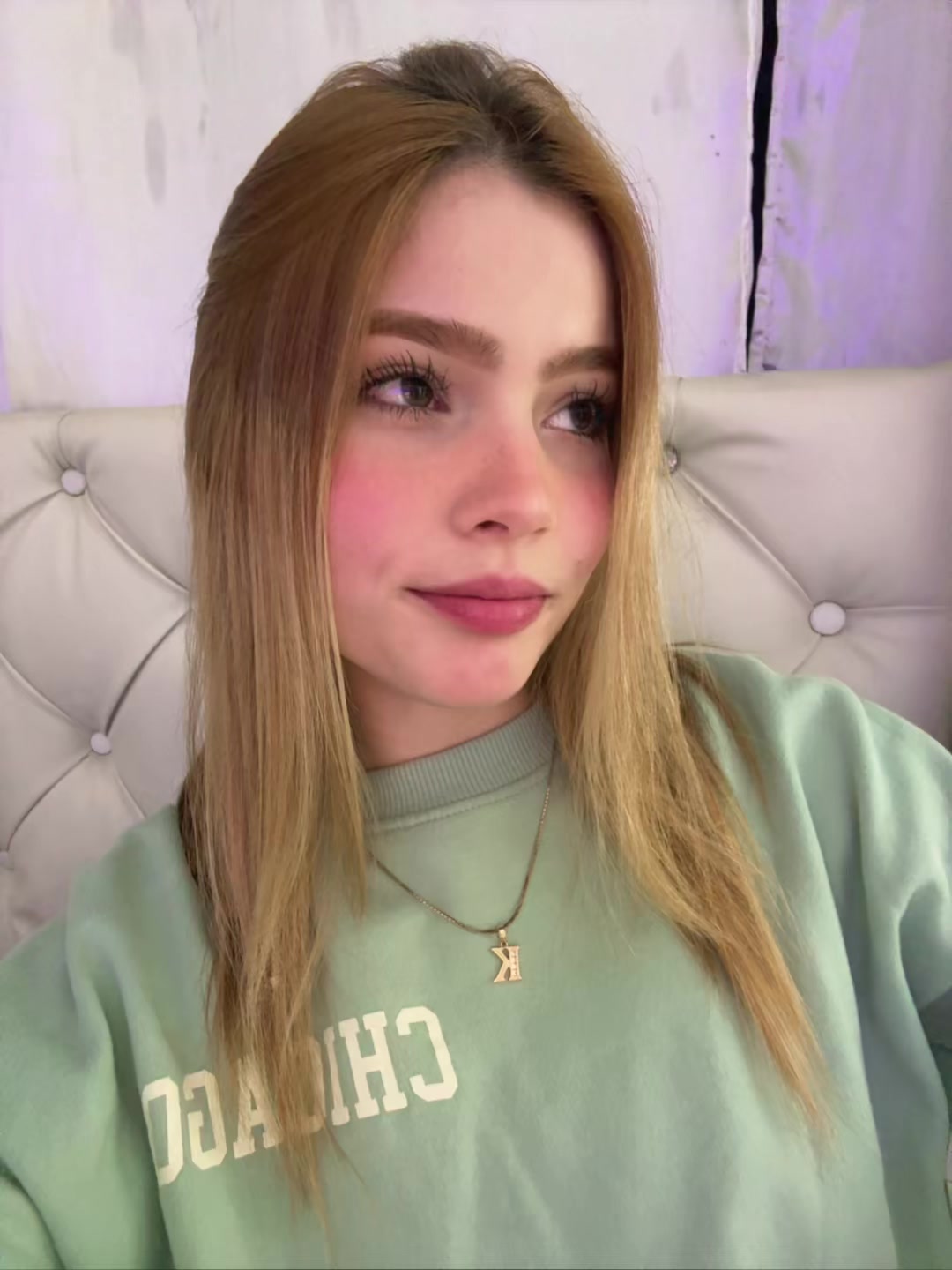 @Hily ✨