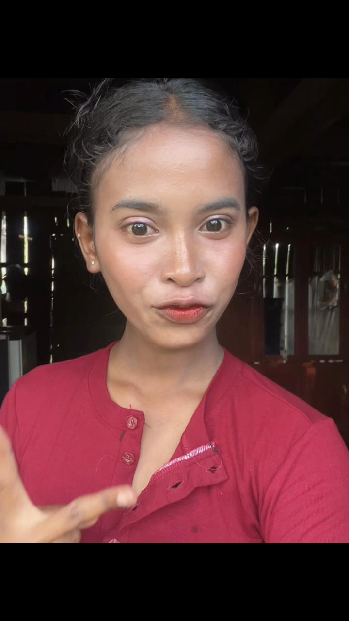 @សេត ស្រីនីត