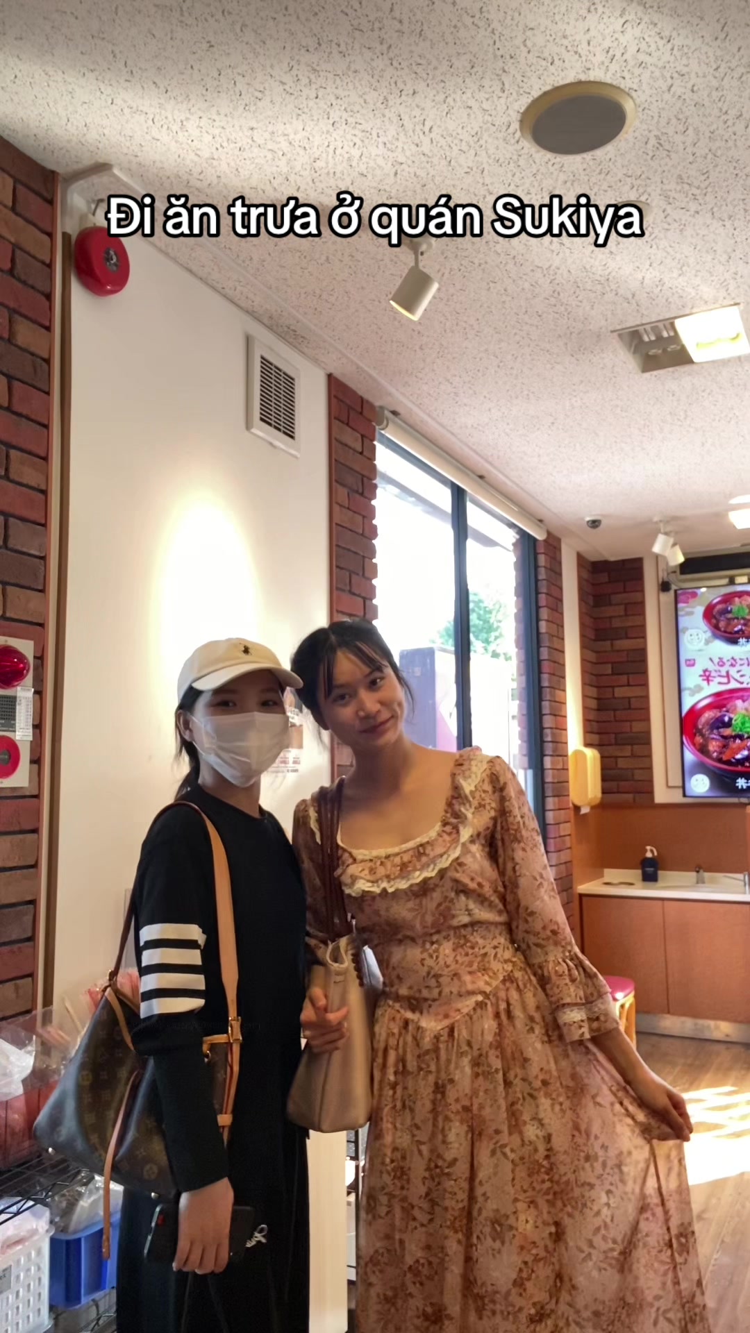 @Yuna Ng&acirc;n Japan