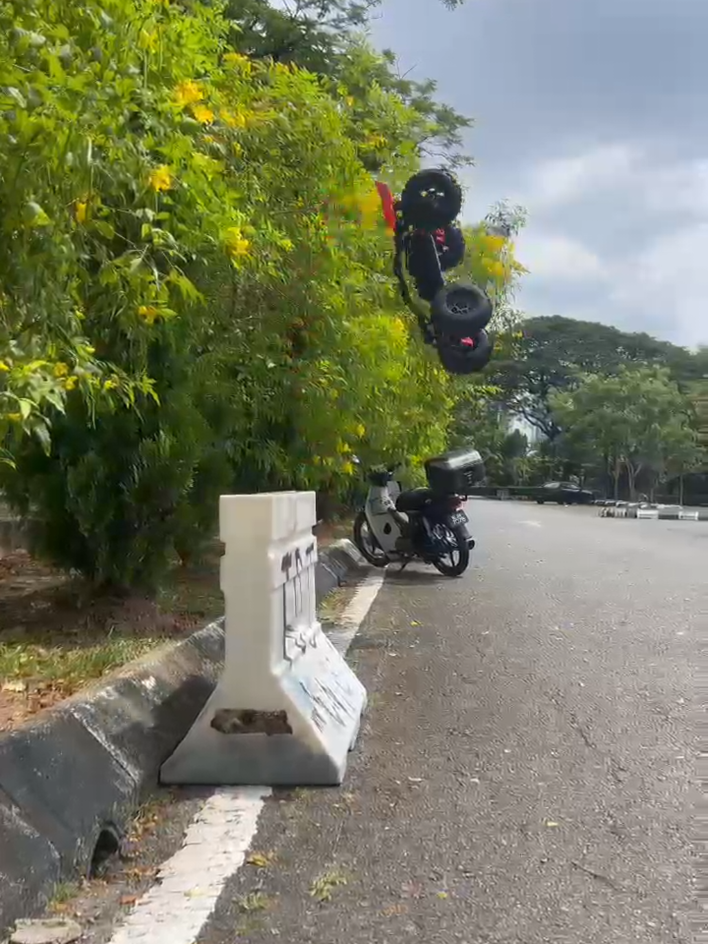 @ABG. TRAXXAS