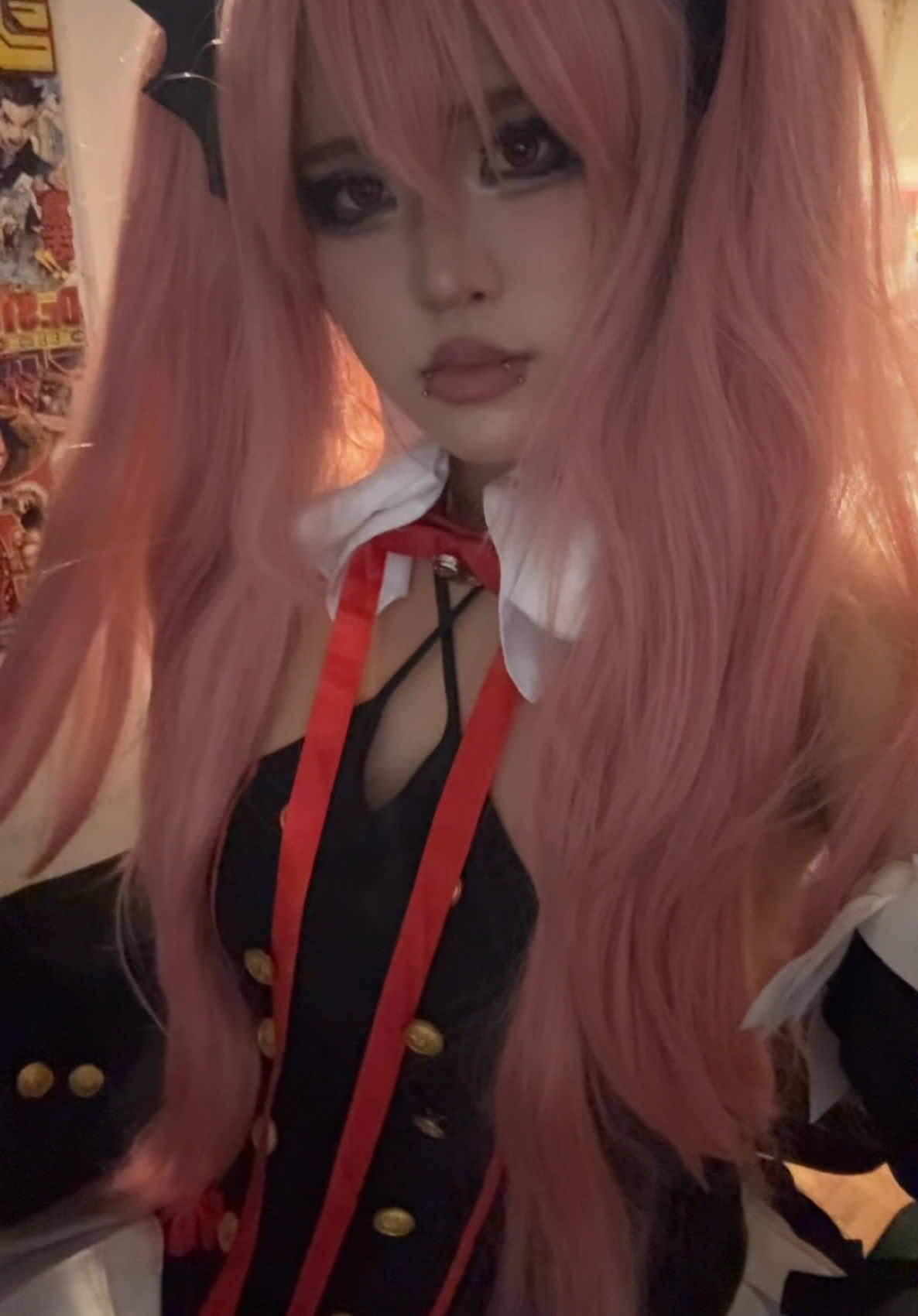 @⃟