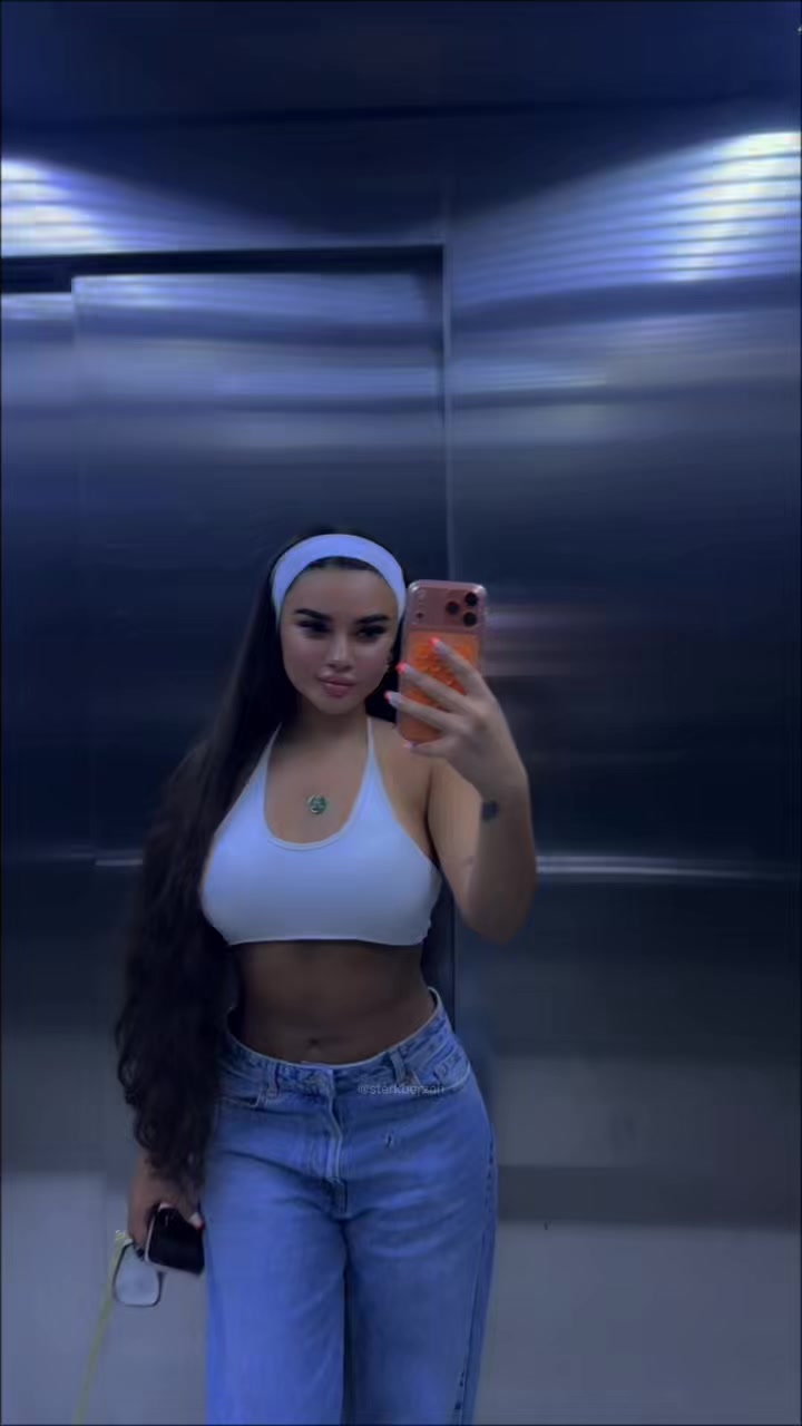 @𝓐𝓻𝔃𝓾𝓼𝓱🤍