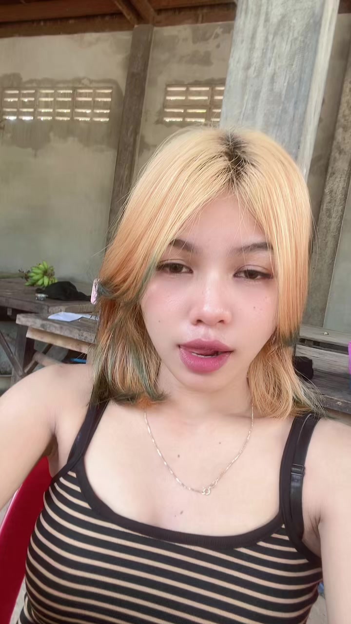 @ខួច គីមឡៃ