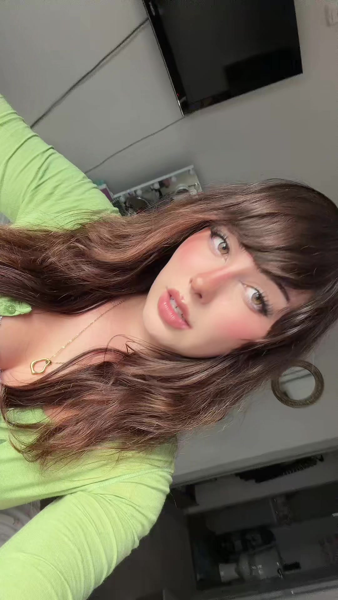 @r