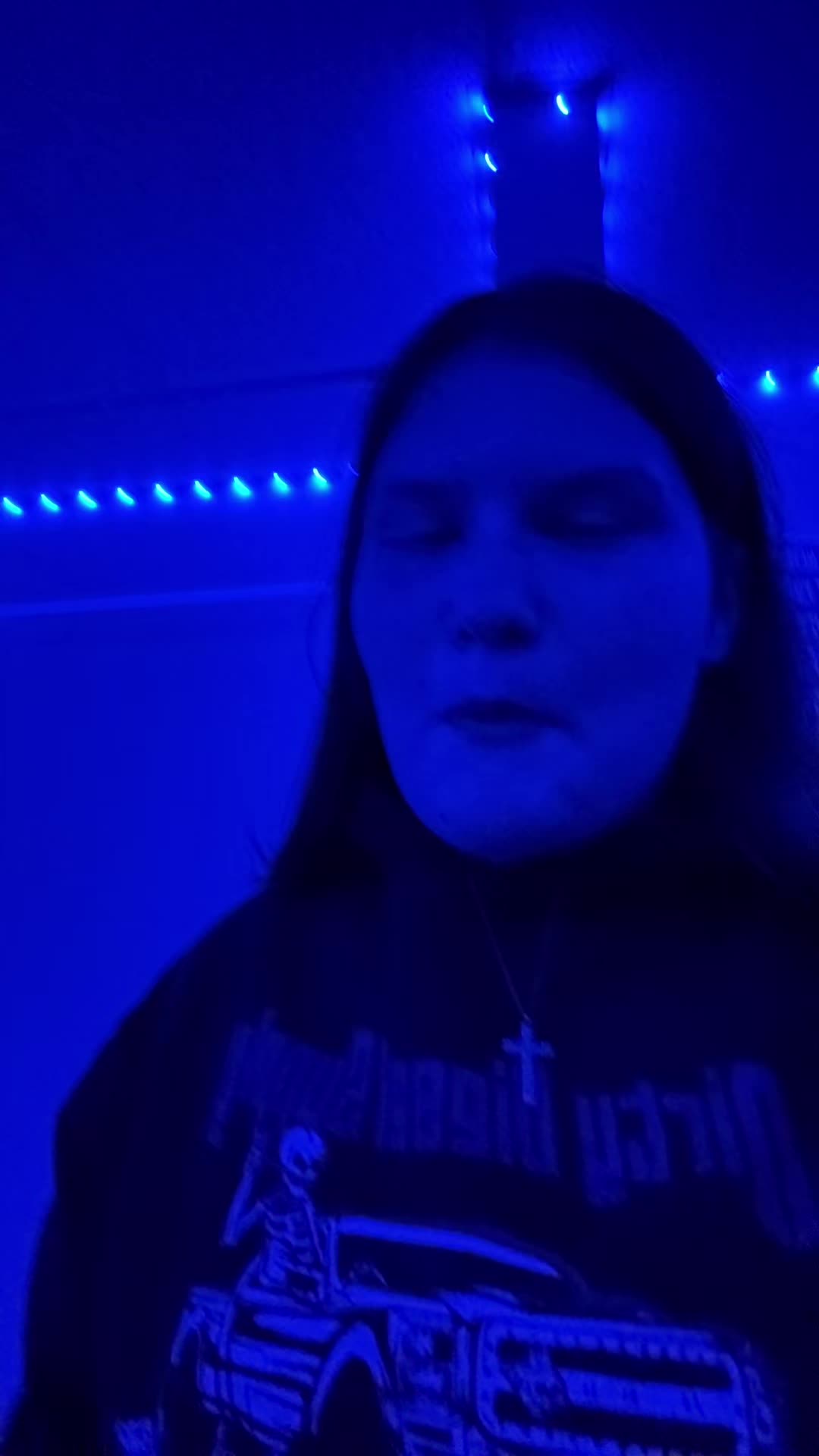 @🌪️🦍Terrin🕊️💜