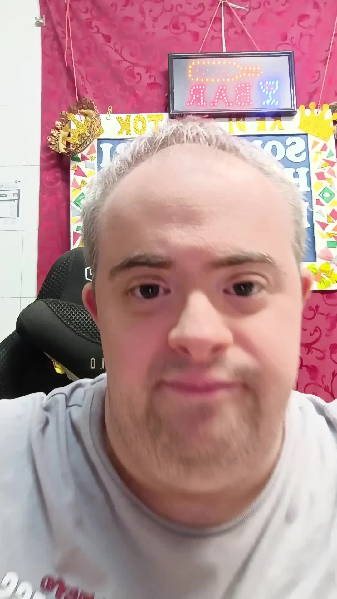 @il Re di Tik-tok official
