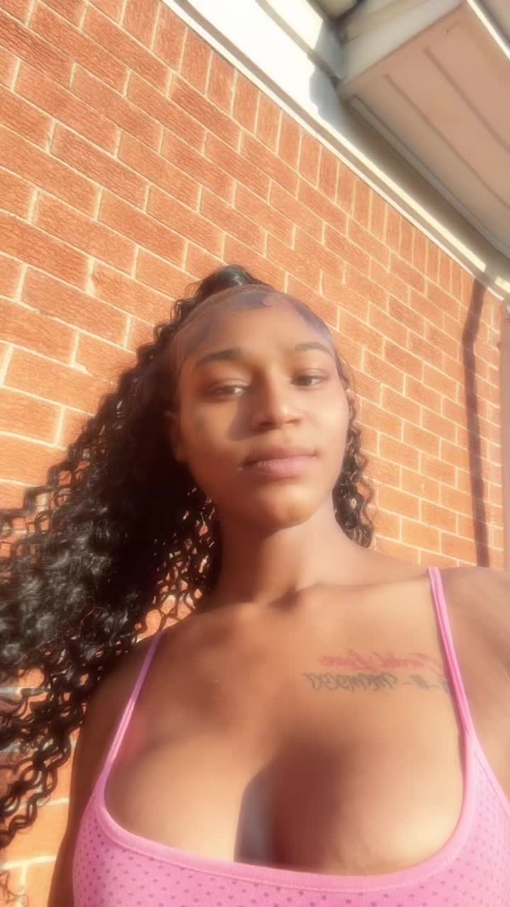 @DESIRAE 🎀