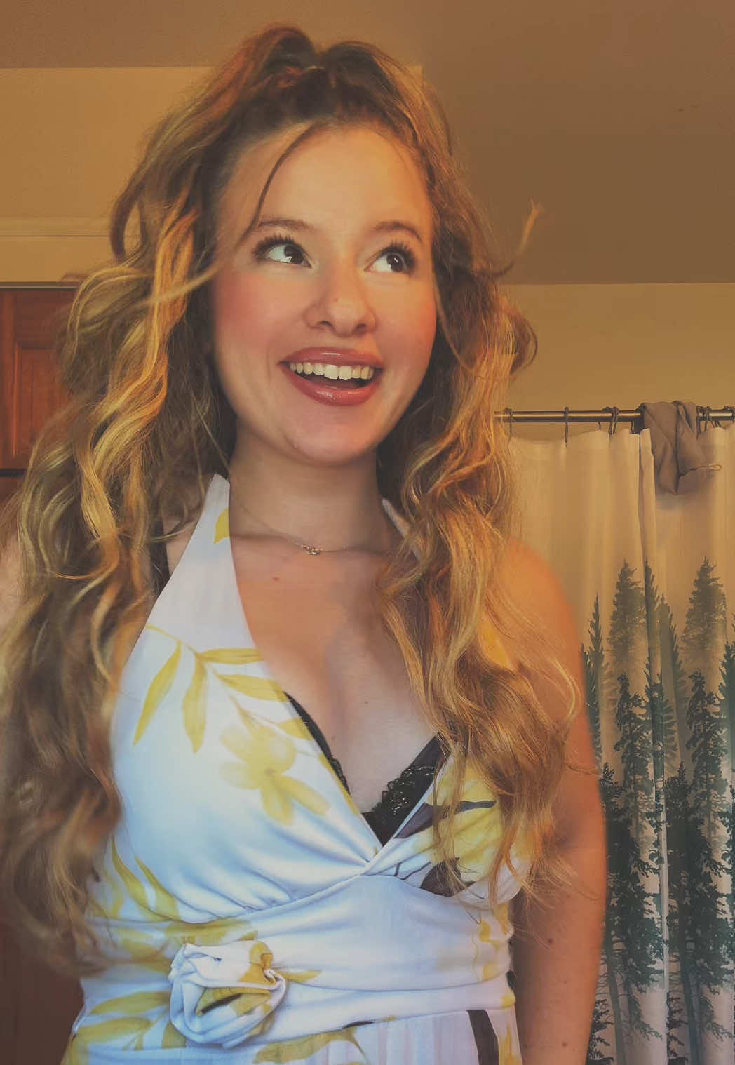 @Esther 🌻🤍