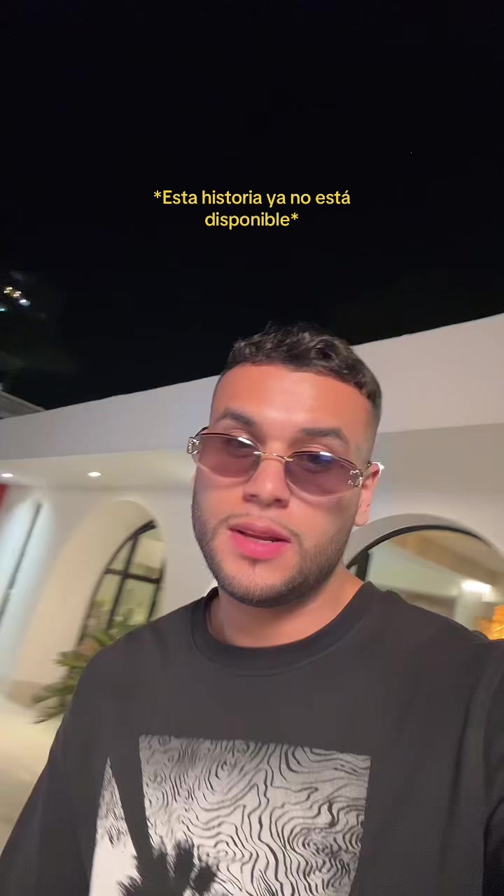 @S N O O Y Z