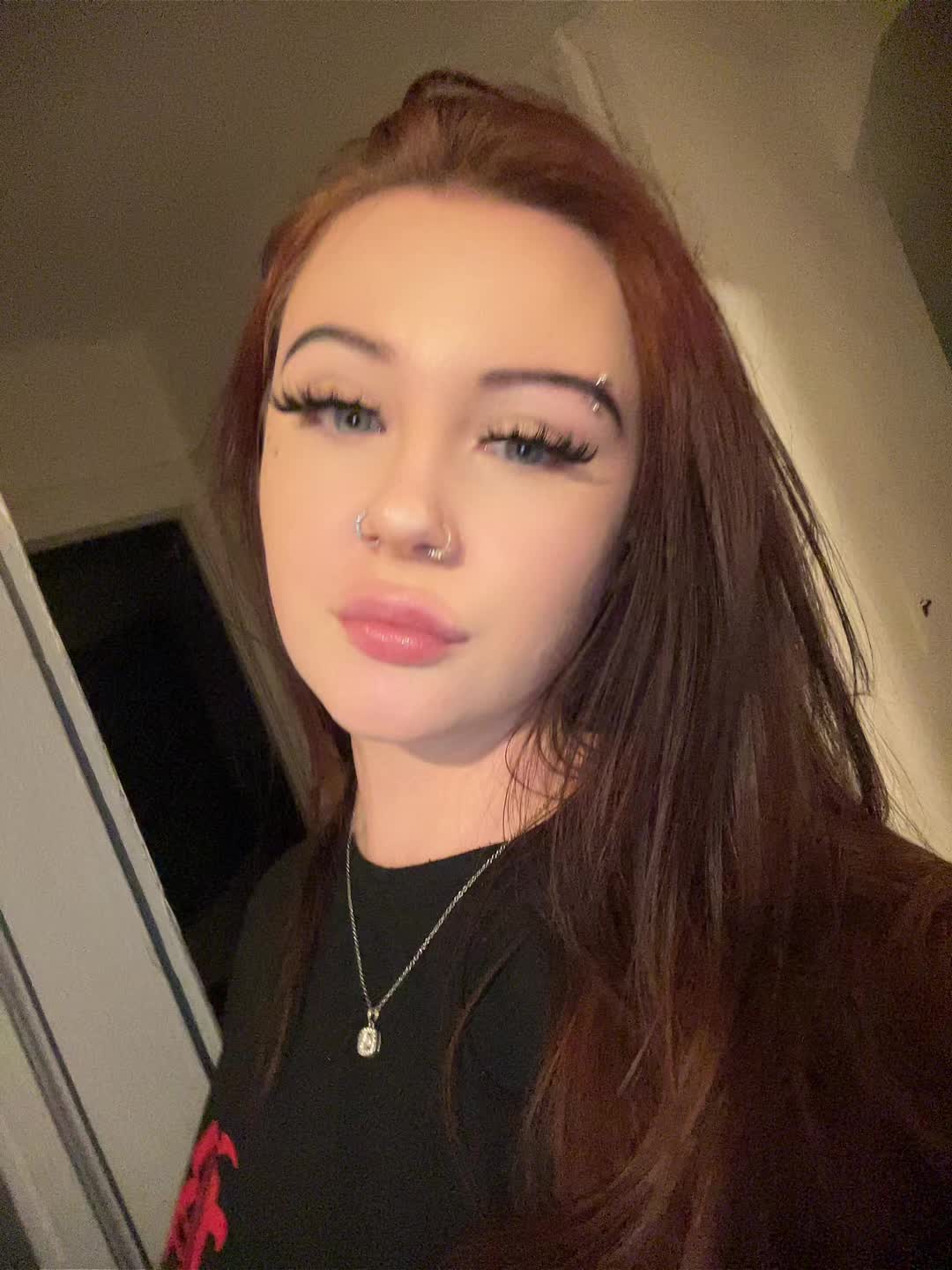 @Gi