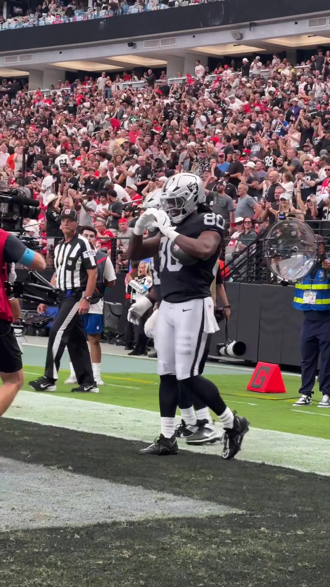 @Las Vegas Raiders