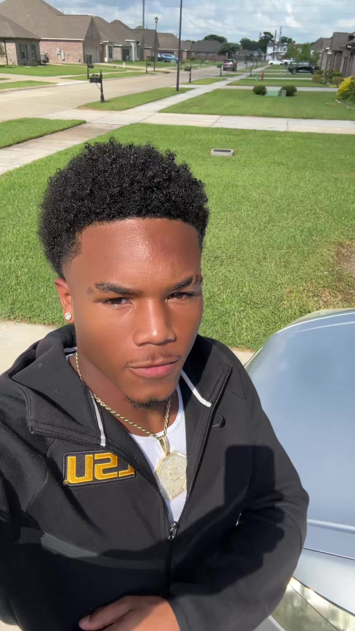 @Jayswrld