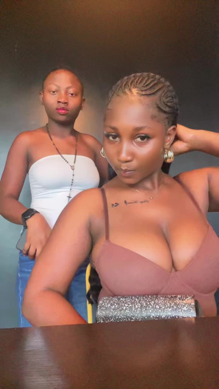 @🎀Dat gal Äřķøşüäħ 🎀🛍️