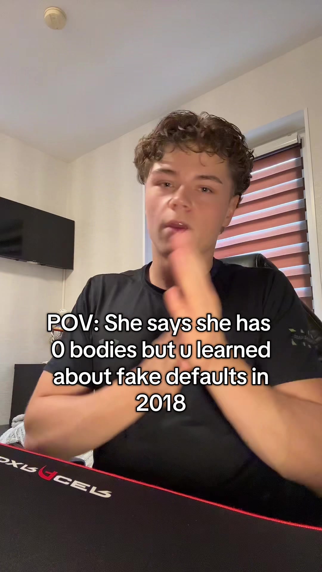 @Yvwes