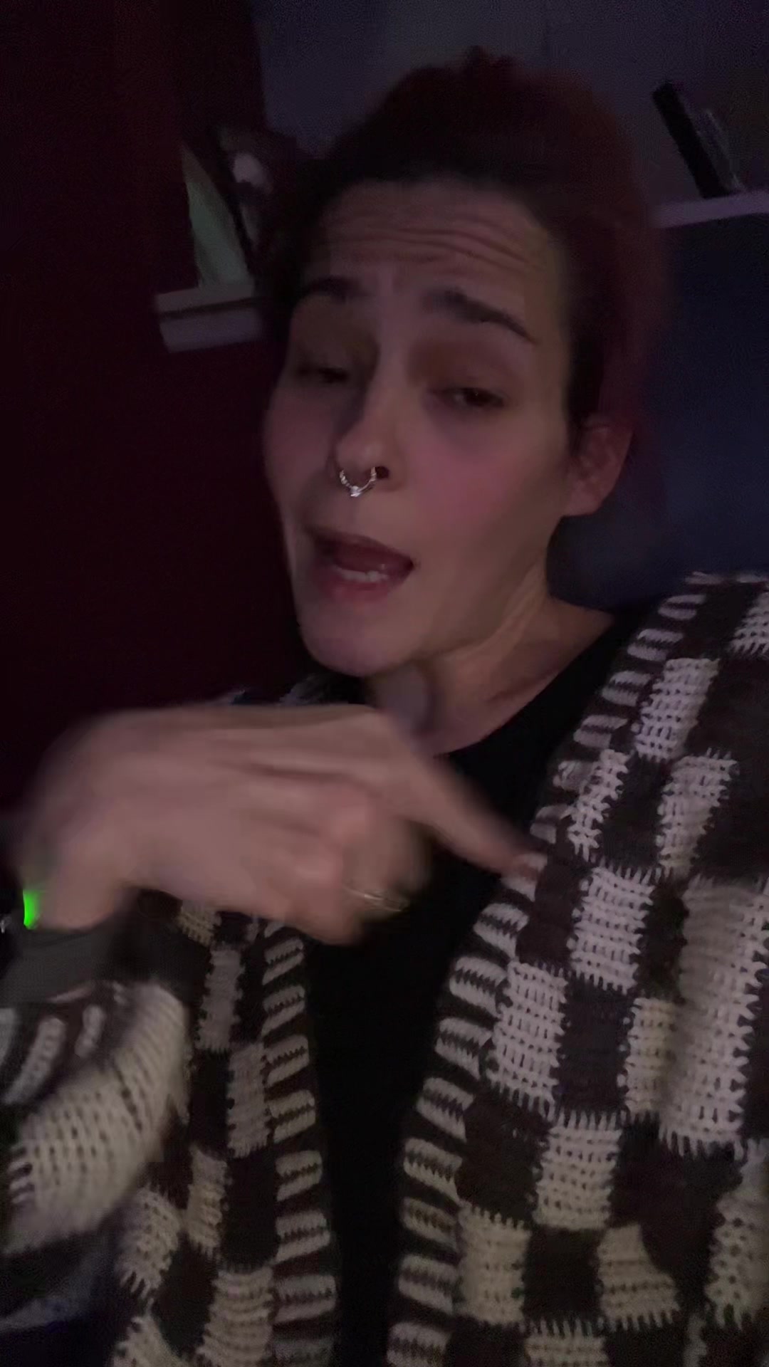 @chevon_chronicallyill