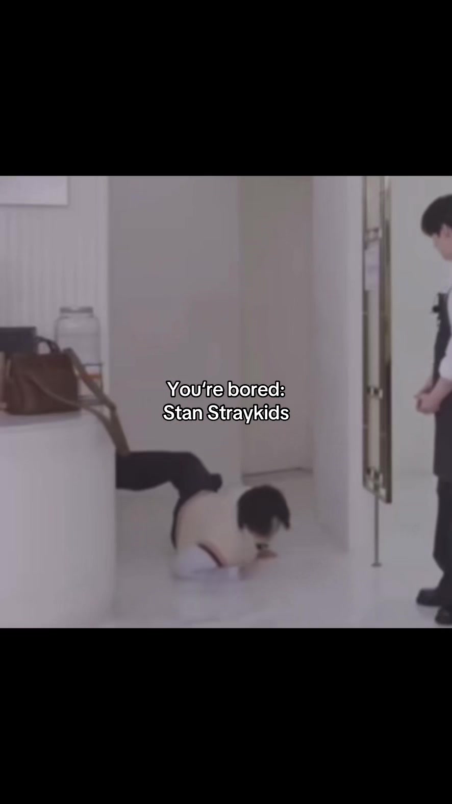 @✰