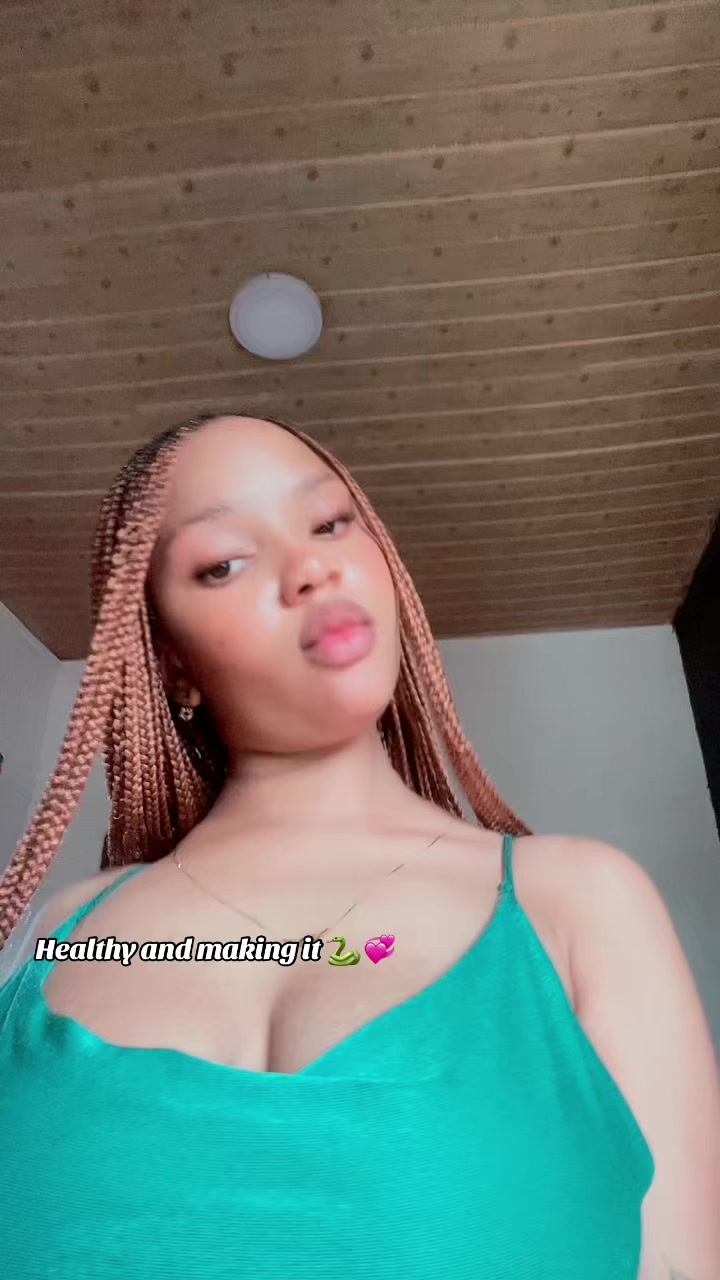 @DORA🌸🥰